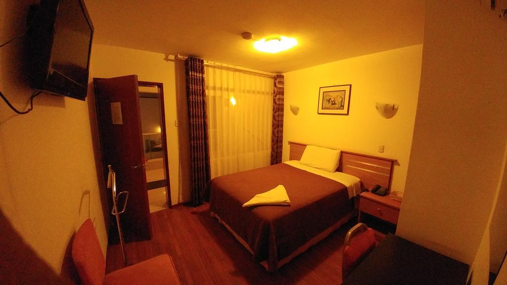 Libertad Hotel Trujillo Luaran gambar