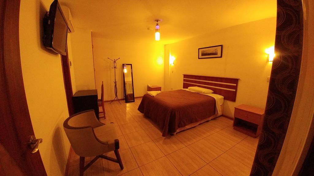 Libertad Hotel Trujillo Luaran gambar