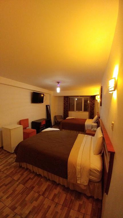 Libertad Hotel Trujillo Luaran gambar