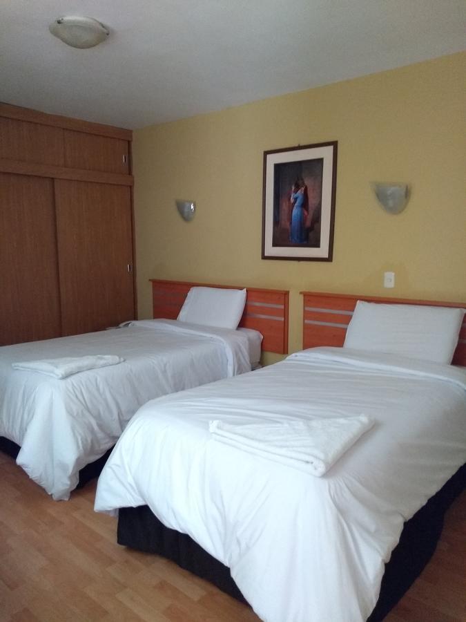 Libertad Hotel Trujillo Luaran gambar