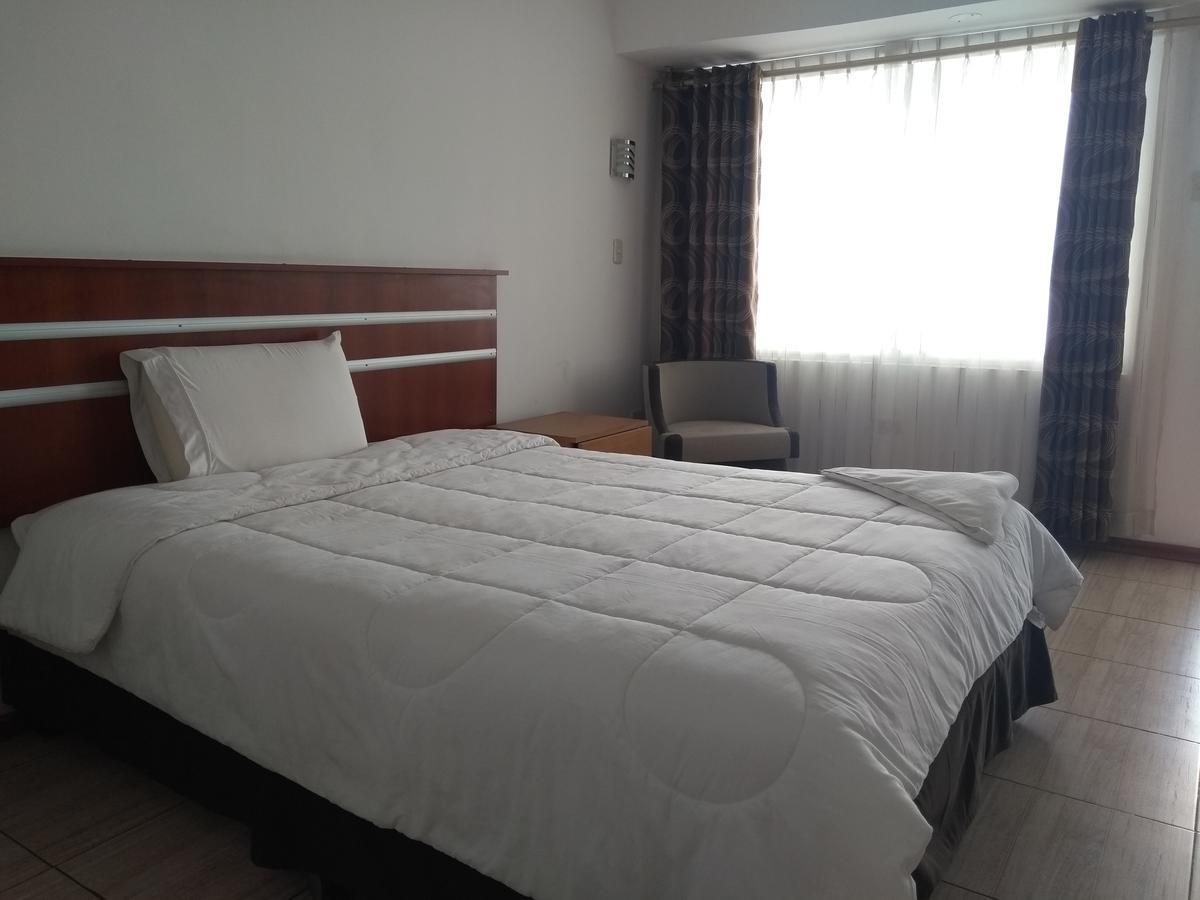 Libertad Hotel Trujillo Luaran gambar