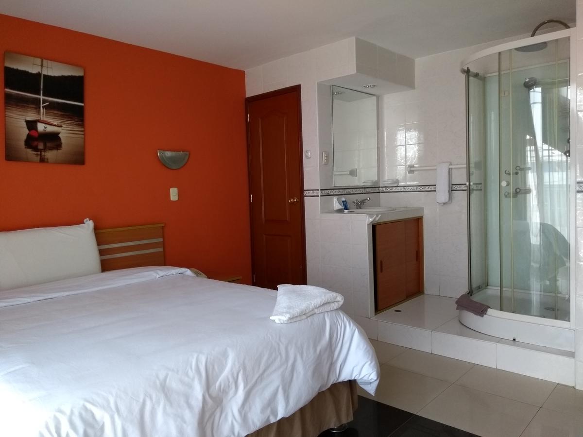 Libertad Hotel Trujillo Luaran gambar