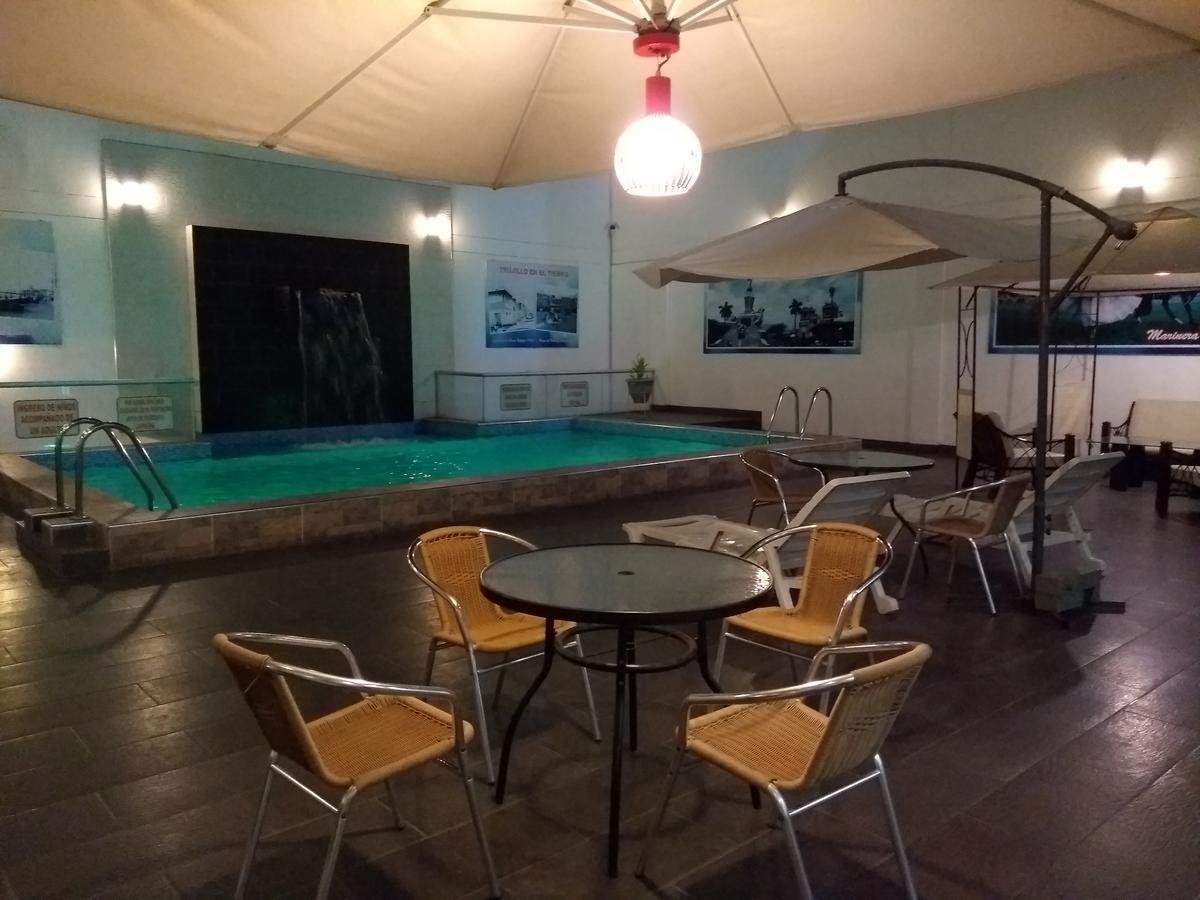 Libertad Hotel Trujillo Luaran gambar