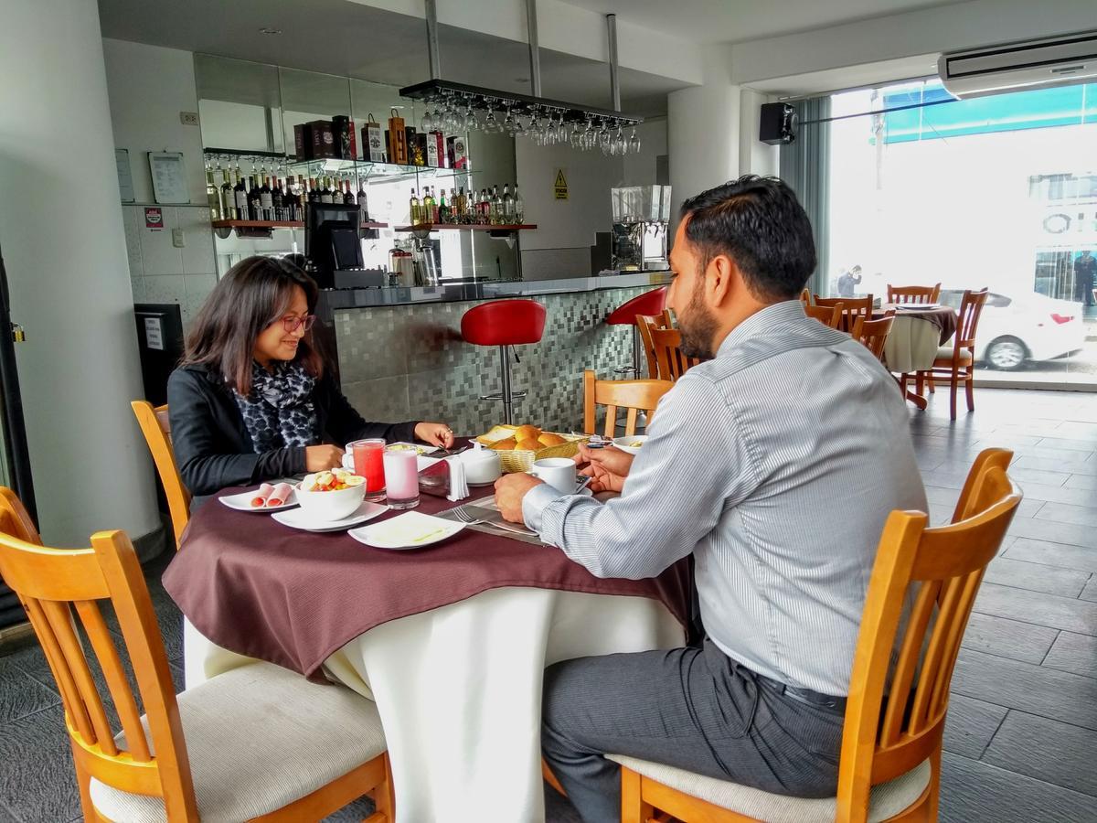 Libertad Hotel Trujillo Luaran gambar